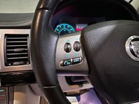 USED 2010 60 JAGUAR XF 5.0 V8 PREMIUM LUXURY 4d 385 BHP 13 MAIN DEALER SERVICE STAMPS